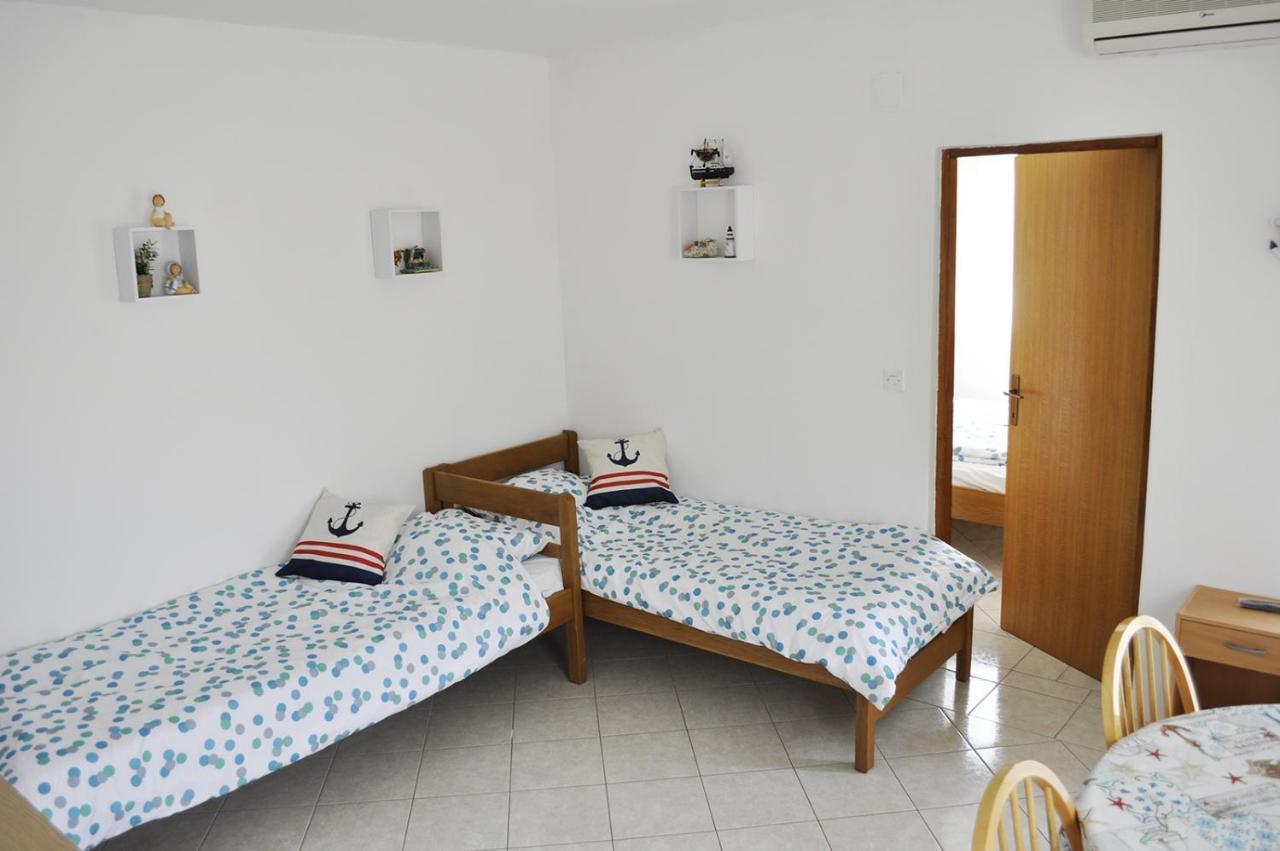 Apartment Vir 13686B ภายนอก รูปภาพ